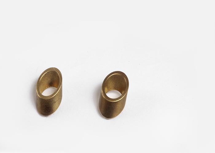 Ellipse post earrings iso
